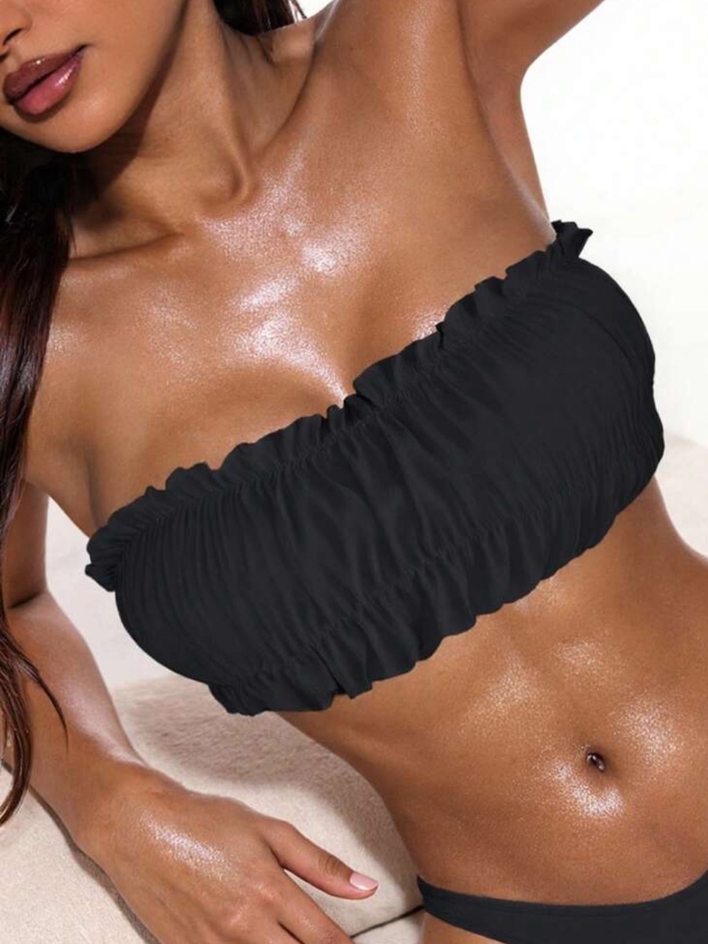 SHEIN Black Ruched Bandeau Bikini Top
